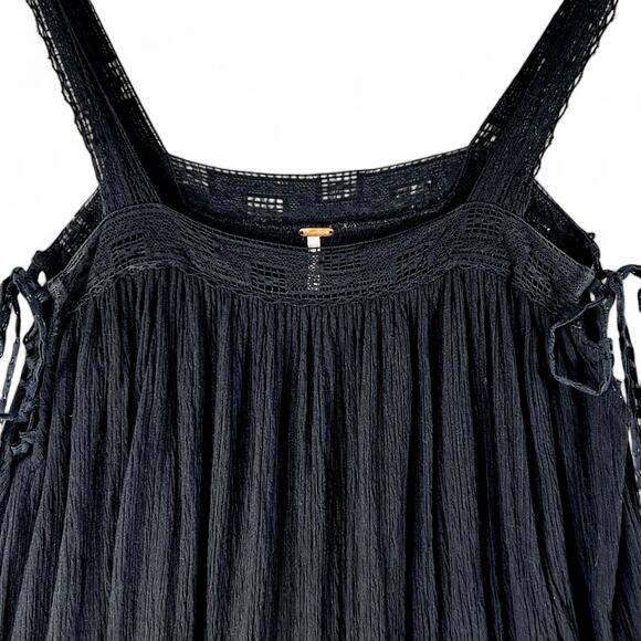 Free People Sweet Thing Bohemian Tunic Dress Witchy XS Black Crochet Whimsygoth - Picture 4 of 9